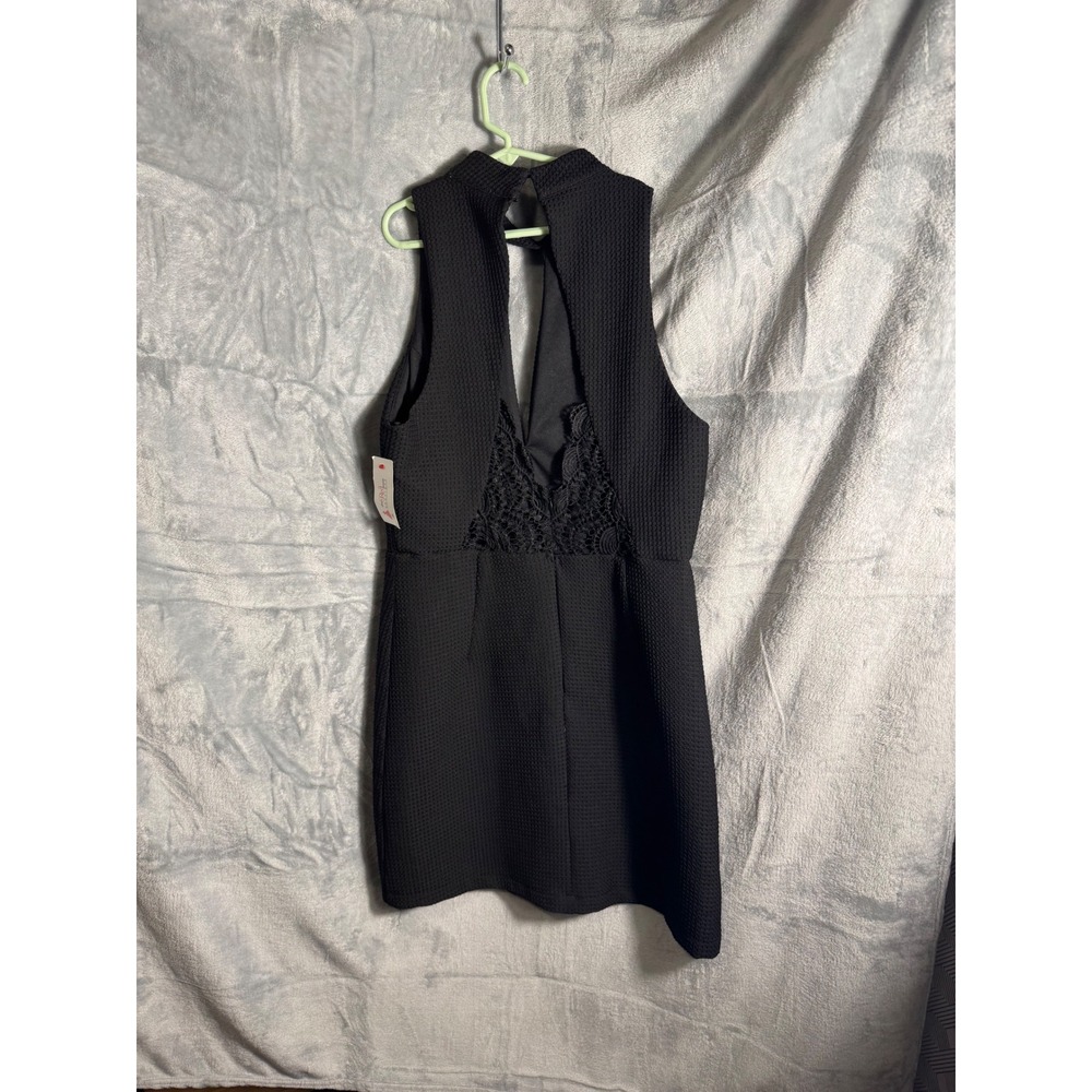 She Sky Black Textured Mock Neck Keyhole Lace‎ Detail Bodycon Dress L